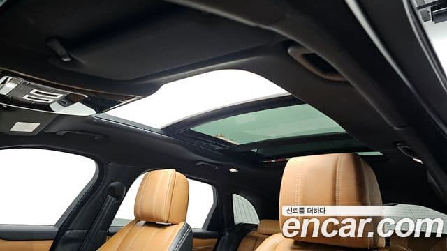 Land Rover Range Rover Velar 2020 — ფოტო 19/20