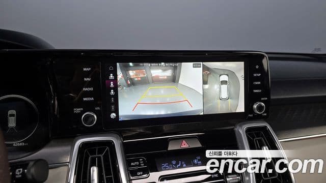 Kia Sorento 2021 — Şəkil 14/20