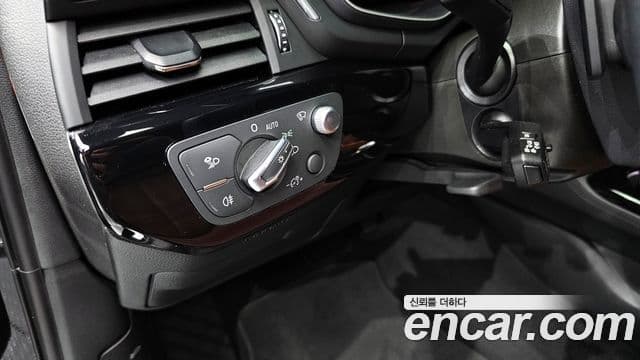 Audi A4 2021 — Şəkil 16/20
