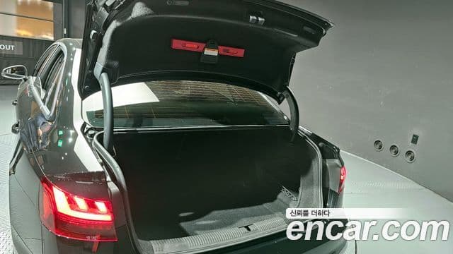 Audi A4 2021 — Şəkil 20/20