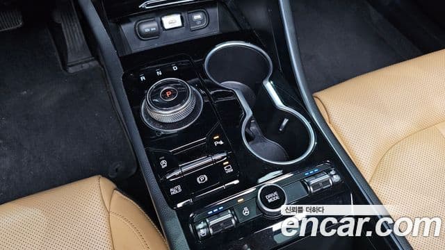 Kia K5 2020 — ფოტო 9/20