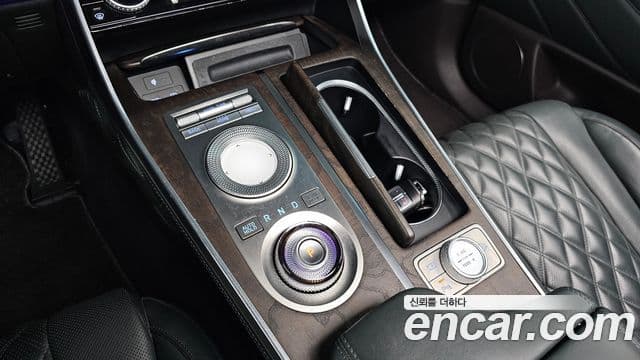 Genesis GV80 2021 — ფოტო 9/20
