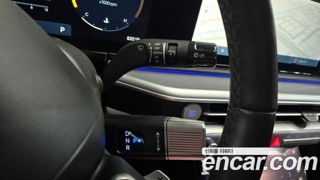 Hyundai Grandeur 2023 — ფოტო 9/20