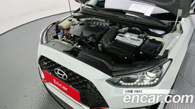 Hyundai Veloster 2019 — ფოტო 6/20