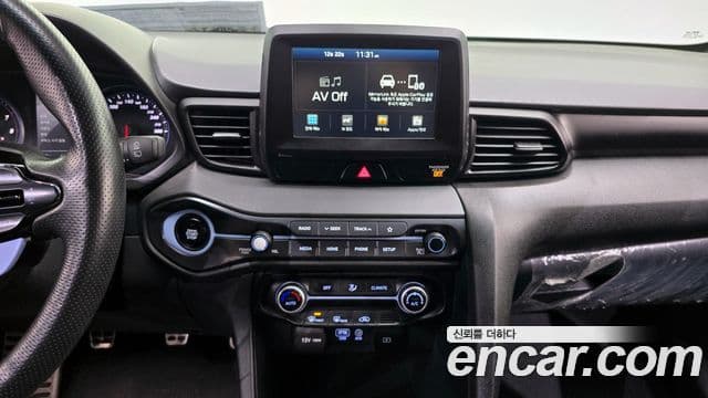 Hyundai Veloster 2019 — ფოტო 16/20
