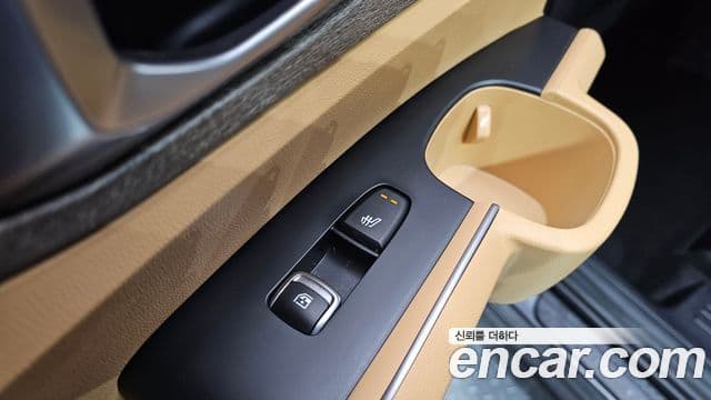 Kia Sorento 2021 — ფოტო 18/20