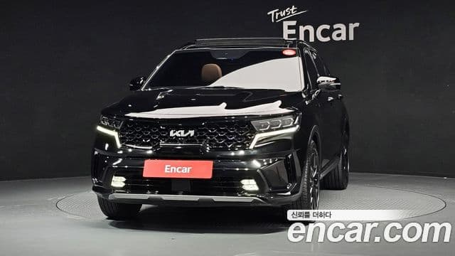 Kia Sorento 2022 — Фото 3/20
