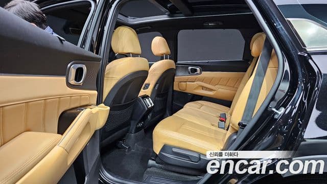 Kia Sorento 2022 — Фото 12/20