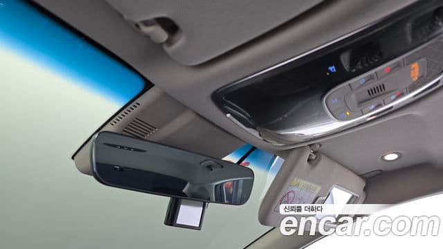 Genesis Electrified G80 2021 — Şəkil 17/20