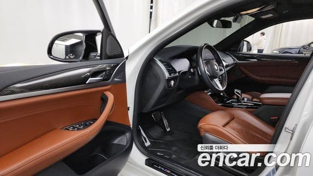 BMW X4 2021 — Şəkil 10/20
