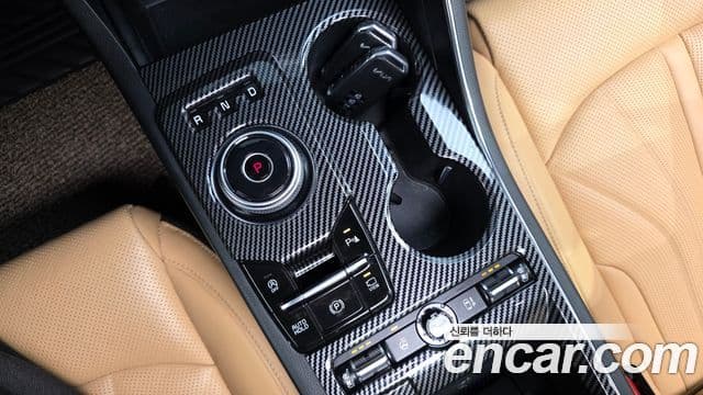 Kia K5 2023 — Şəkil 9/20