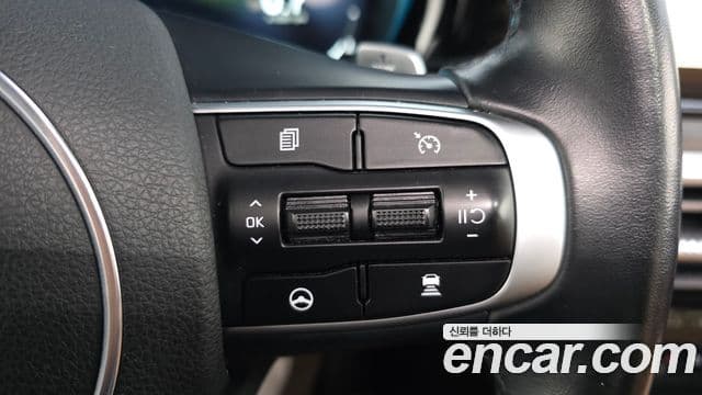 Kia K5 2023 — Şəkil 19/20