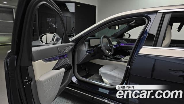 BMW 7 Series 2025 — ფოტო 11/20
