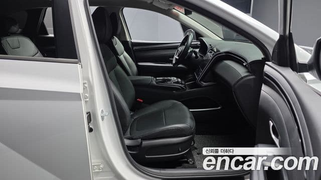 Hyundai Tucson Hybrid 2021 — Photo 14/20