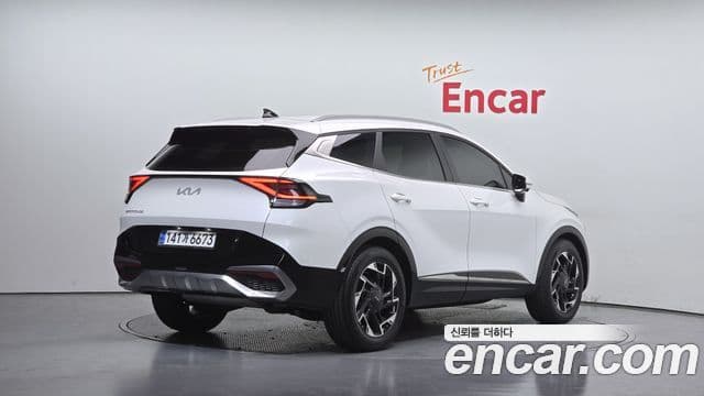 Kia Sportage 2023 — Şəkil 2/20