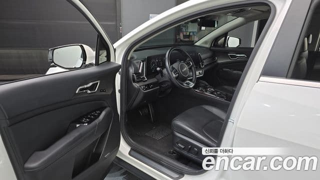 Kia Sportage 2023 — Şəkil 10/20