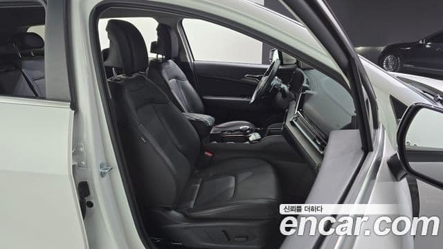 Kia Sportage 2023 — Şəkil 12/20