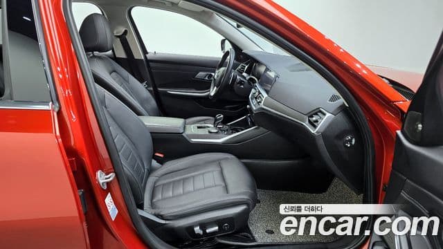 BMW 3 Series 2021 — ფოტო 10/20