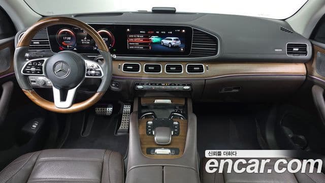 Mercedes-Benz GLS-Class 2020 — ფოტო 7/20