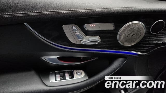 Mercedes-Benz E-Class 2020 — Şəkil 19/20