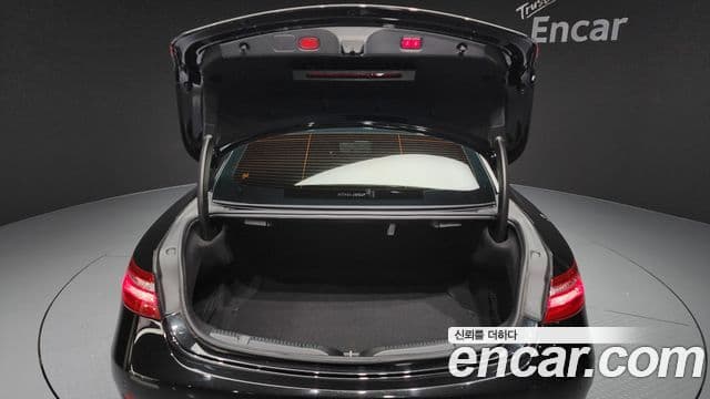 Mercedes-Benz E-Class 2020 — Şəkil 20/20