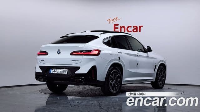 BMW X4 2022 — ფოტო 2/20