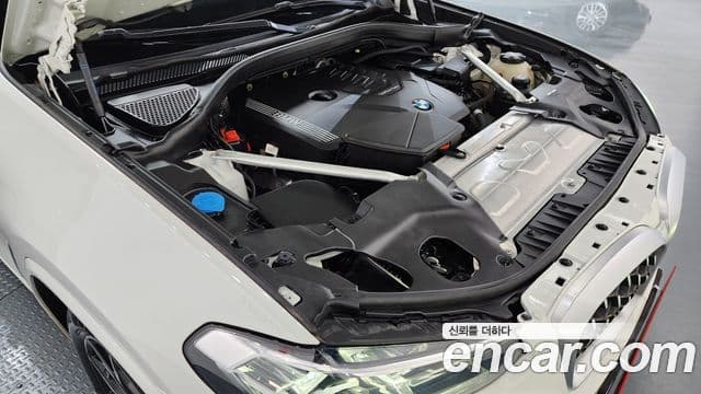 BMW X4 2022 — ფოტო 6/20