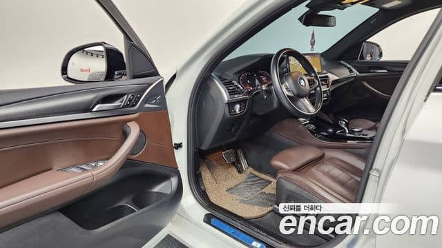 BMW X4 2022 — ფოტო 10/20