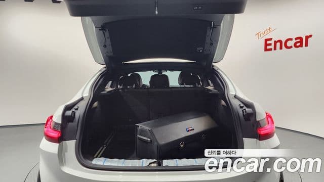BMW X4 2022 — фото 20 из 20