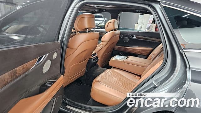 Genesis Electrified G80 2021 — Şəkil 11/20