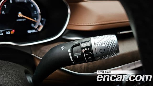 Genesis Electrified G80 2021 — Şəkil 15/20