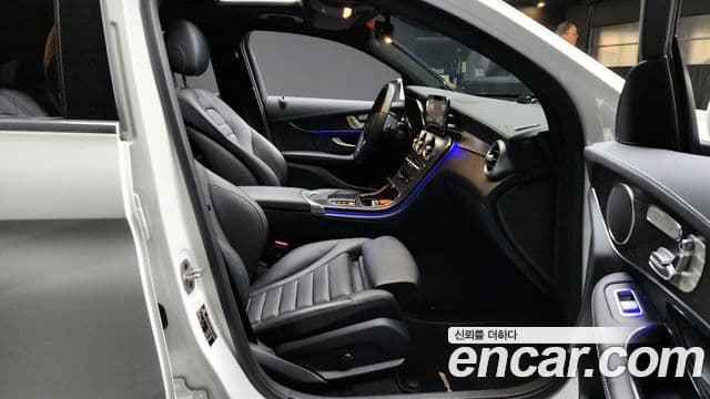 Mercedes-Benz GLC-Class 2023 — Şəkil 10/20