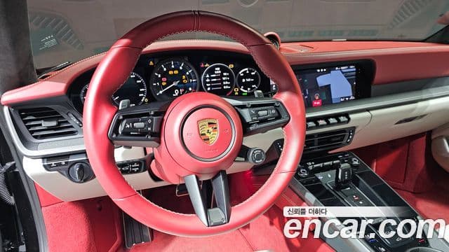Porsche 911 2020 — ფოტო 14/20