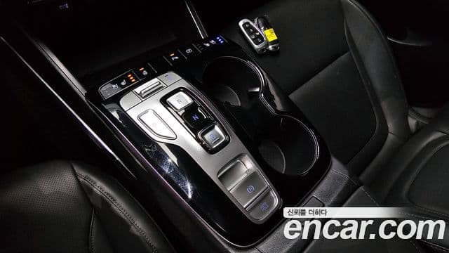 Hyundai The New Tucson 2022 — ფოტო 9/20