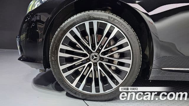 Mercedes-Benz S-Class 2022 — ფოტო 11/20
