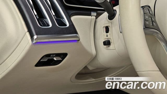 Mercedes-Benz S-Class 2022 — ფოტო 15/20