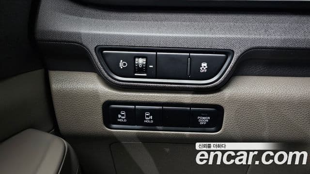 Kia Carnival 2024 — Фото 14/20