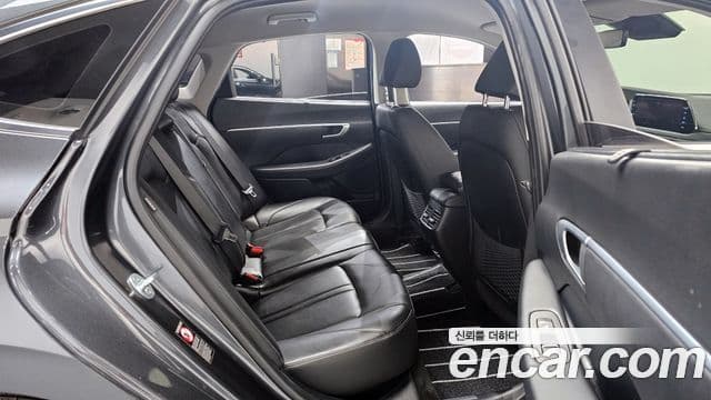 Hyundai Sonata Hybrid 2019 — Şəkil 9/20