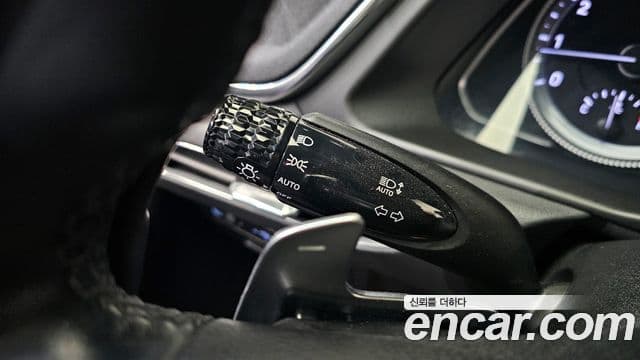 Hyundai Sonata Hybrid 2019 — Şəkil 1/20