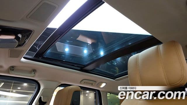 Land Rover Range Rover Sport 2021 — ფოტო 19/20