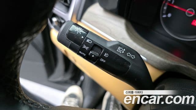 Kia Sorento 2020 — Фото 15/20