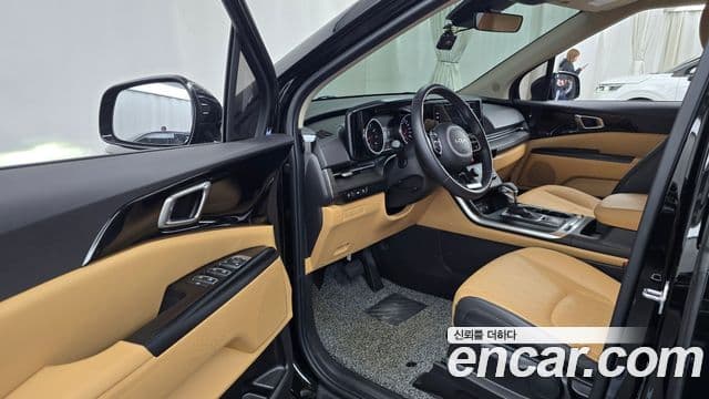 Kia Carnival 2022 — Şəkil 10/20
