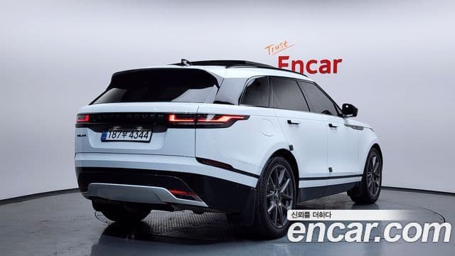 Land Rover Range Rover Velar 2024 — Şəkil 2/20