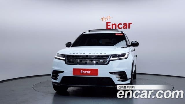 Land Rover Range Rover Velar 2024 — Şəkil 3/20
