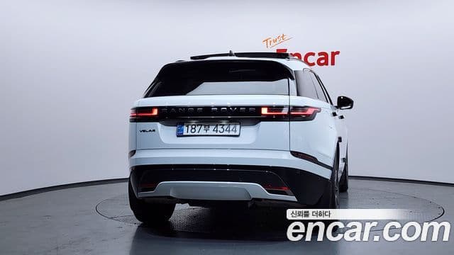 Land Rover Range Rover Velar 2024 — Şəkil 4/20