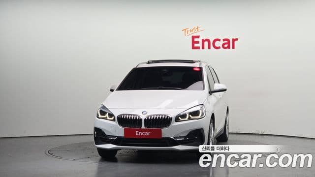 BMW 2 Series Active Tourer 2019 — Şəkil 2/20