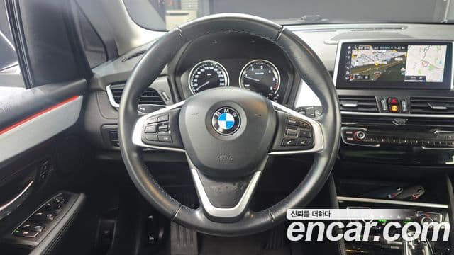 BMW 2 Series Active Tourer 2019 — Şəkil 13/20