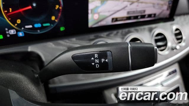 Mercedes-Benz E-Class 2021 — Şəkil 7/20