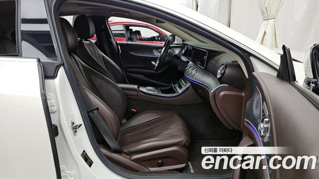 Mercedes-Benz CLS-Class 2020 — Фото 11/20