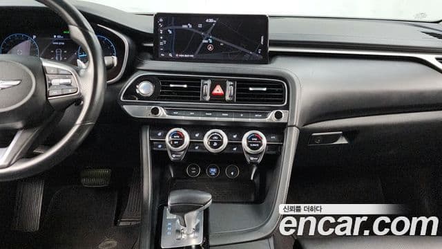 Genesis G70 2020 — Şəkil 14/20